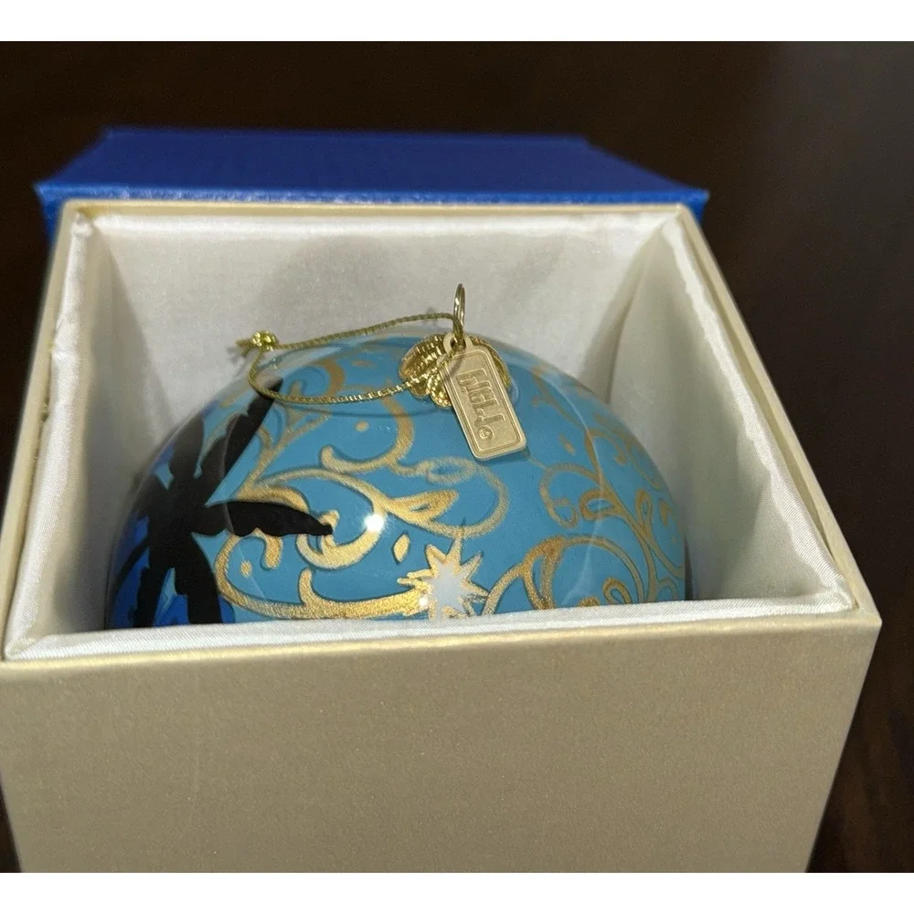Pier 1 Imports Li Bien Nativity Wise Men Reverse Painted Glass Ornament 2017